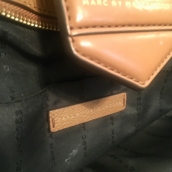 Marc by Marc Jacobs Handbag - Picture 8 of 8